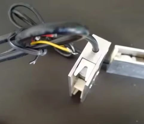 Yarn Tension Sensor